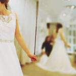 Un Jour en Couleurs wedding planner Louise Brasset robe